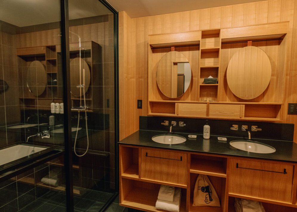 Kyoto - Historic Twin - angle 4